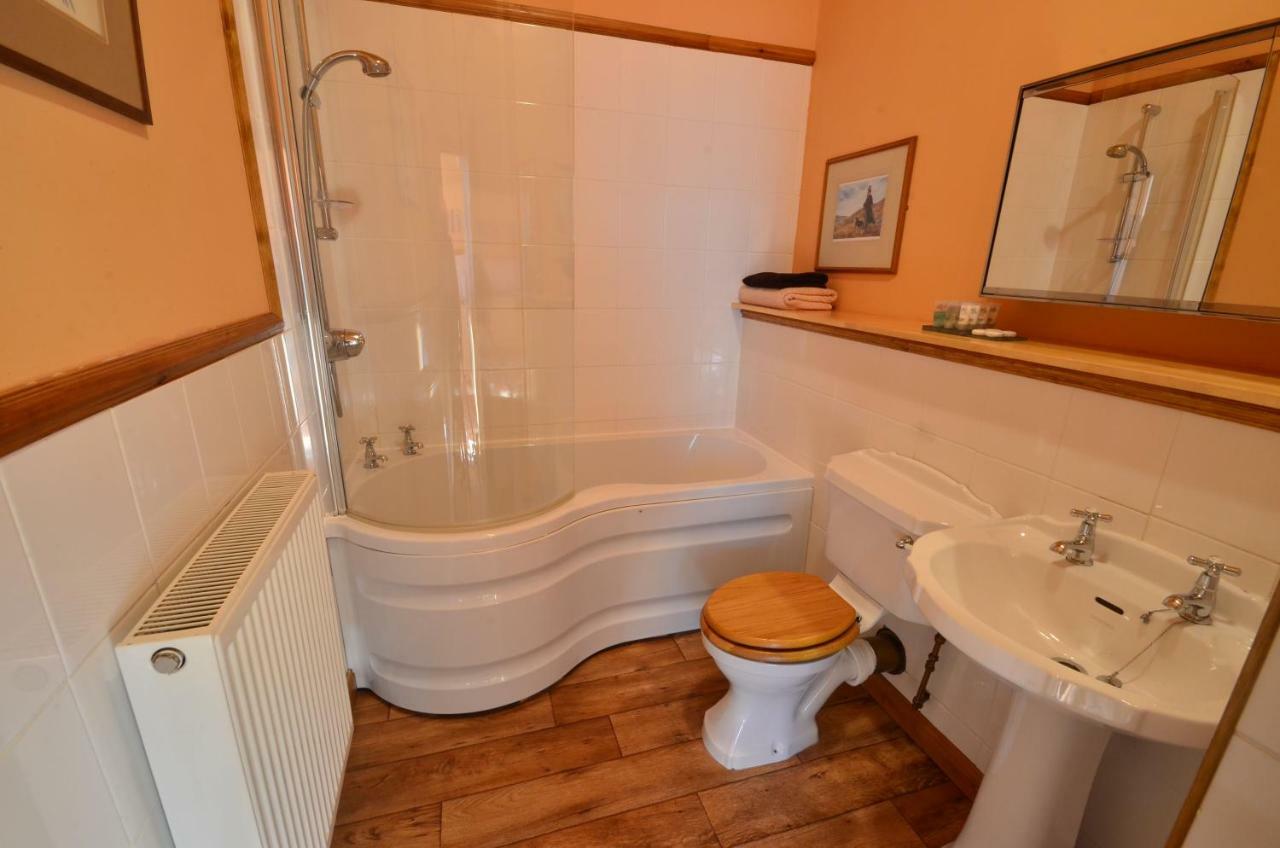 Leven And Linnhe Apartments, West Highland Way Holidays Kinlochleven Buitenkant foto