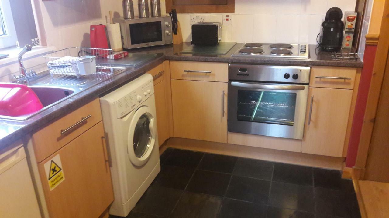 Leven And Linnhe Apartments, West Highland Way Holidays Kinlochleven Buitenkant foto