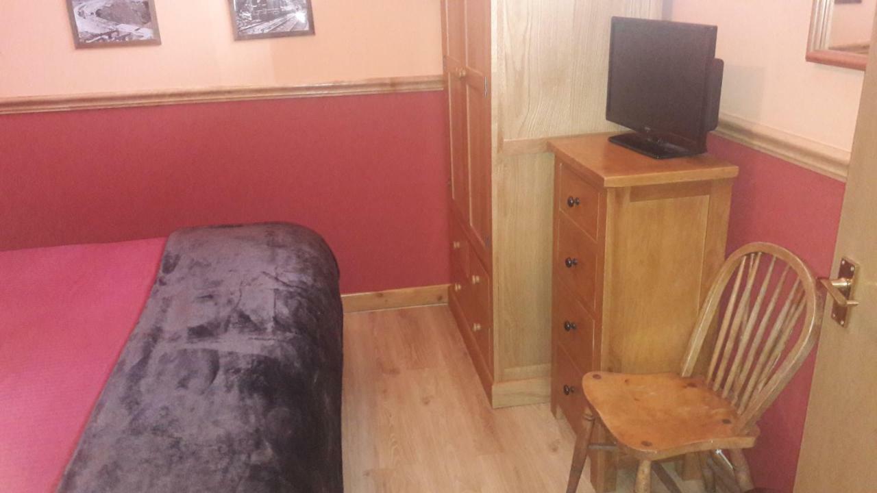 Leven And Linnhe Apartments, West Highland Way Holidays Kinlochleven Buitenkant foto